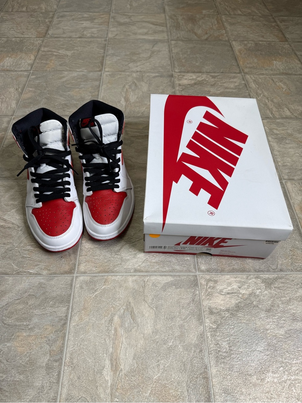 Air Jordan 1 Retro Hi OG Heritage Mens Shoe Size 10 White 555088-161 Preowned